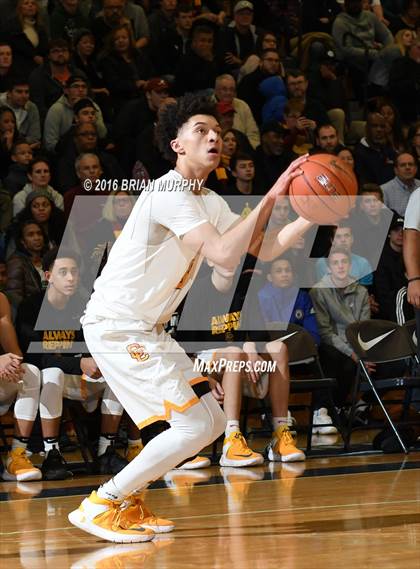 Thumbnail 1 in Nathan Hale vs. Central Catholic (Les Schwab Invitational) photogallery.