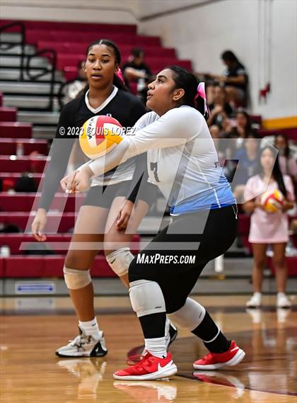 Thumbnail 1 in Diamond Ranch @ West Covina photogallery.