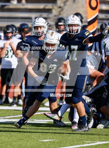 Thumbnail 3 in Mountain Vista vs Legacy (CHSAA 5A Playoff Rd 1) photogallery.