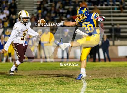 Thumbnail 1 in Simi Valley @ Nordhoff photogallery.