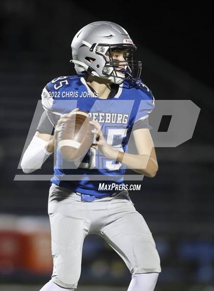 Thumbnail 2 in Salem @ Freeburg photogallery.