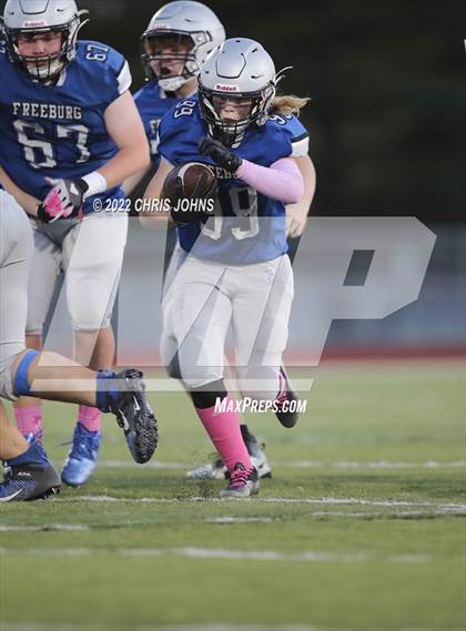 Thumbnail 3 in Salem @ Freeburg photogallery.