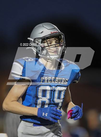 Thumbnail 3 in Salem @ Freeburg photogallery.
