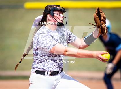Thumbnail 1 in Valor Christian @ Falcon photogallery.