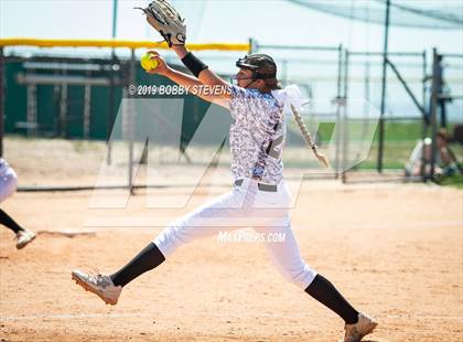 Thumbnail 2 in Valor Christian @ Falcon photogallery.