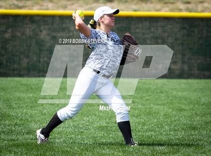 Thumbnail 1 in Valor Christian @ Falcon photogallery.