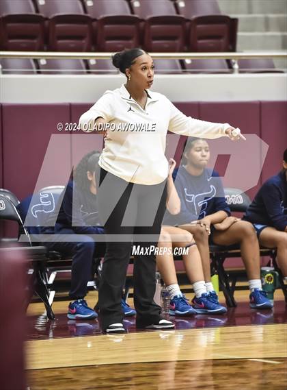 Thumbnail 3 in Emerson vs. Aubrey (Wylie Girls Basketball Showcase) photogallery.