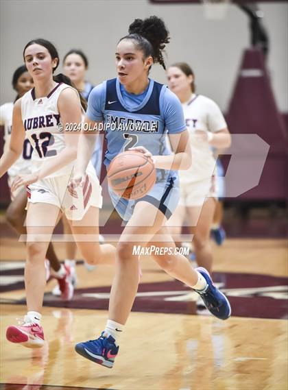 Thumbnail 2 in Emerson vs. Aubrey (Wylie Girls Basketball Showcase) photogallery.