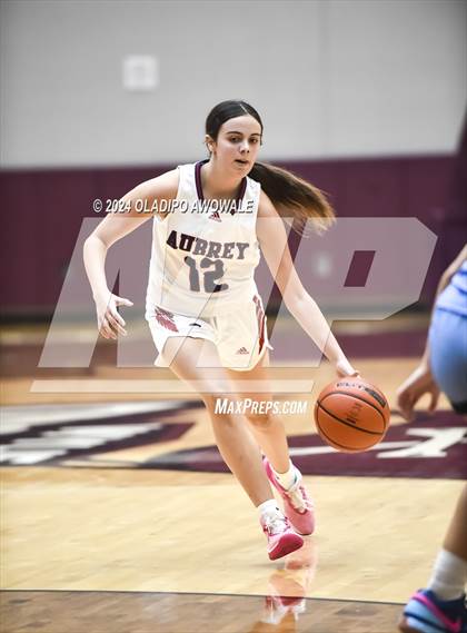 Thumbnail 3 in Emerson vs. Aubrey (Wylie Girls Basketball Showcase) photogallery.