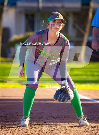 Thumbnail 2 in Merced vs. Sonora photogallery.