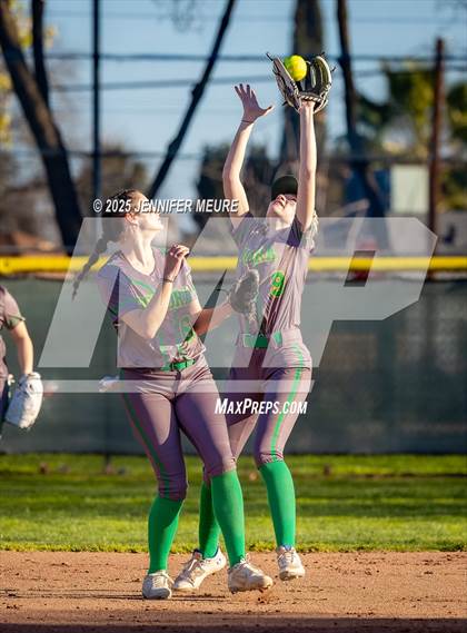 Thumbnail 1 in Merced vs. Sonora photogallery.