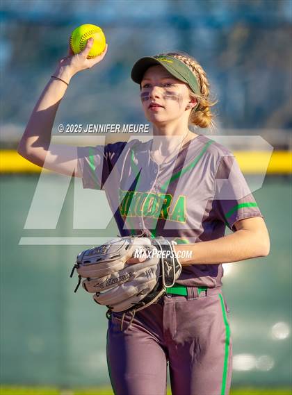 Thumbnail 2 in Merced vs. Sonora photogallery.
