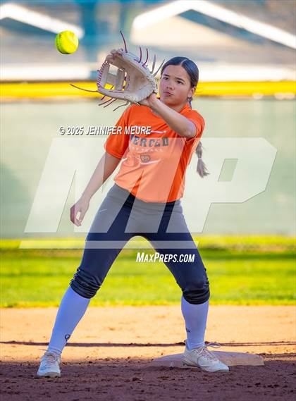 Thumbnail 3 in Merced vs. Sonora photogallery.