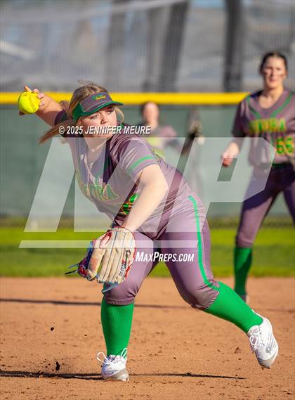 Thumbnail 2 in Merced vs. Sonora photogallery.