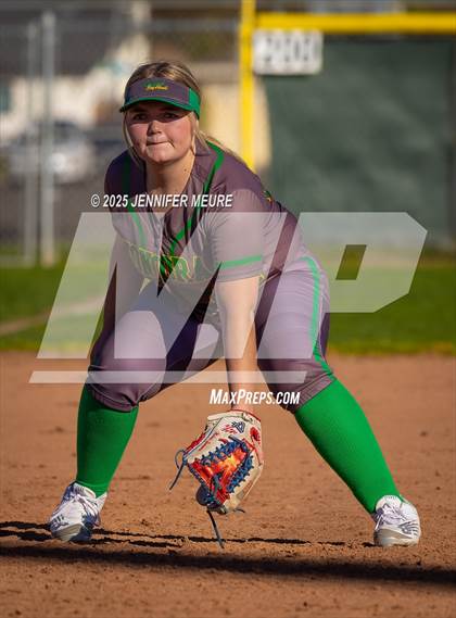 Thumbnail 3 in Merced vs. Sonora photogallery.