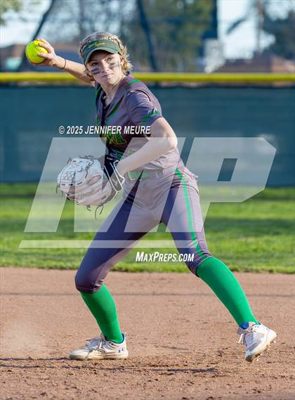Thumbnail 2 in Merced vs. Sonora photogallery.