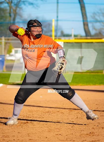 Thumbnail 2 in Merced vs. Sonora photogallery.