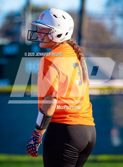 Thumbnail 3 in Merced vs. Sonora photogallery.