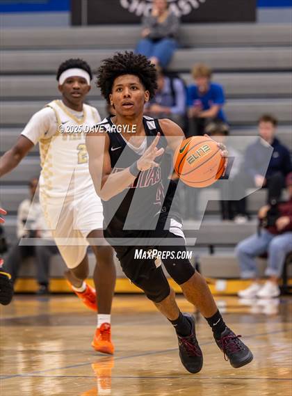 Thumbnail 2 in Veritas Academy vs Utah Prep (Five for the Fight) photogallery.