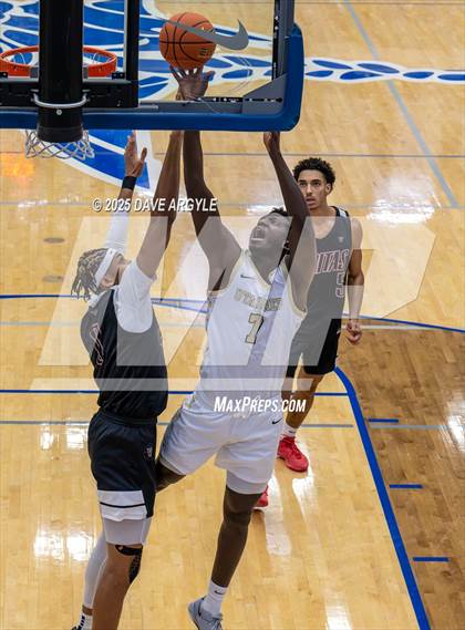 Thumbnail 2 in Veritas Academy vs Utah Prep (Five for the Fight) photogallery.