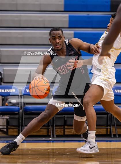 Thumbnail 3 in Veritas Academy vs Utah Prep (Five for the Fight) photogallery.