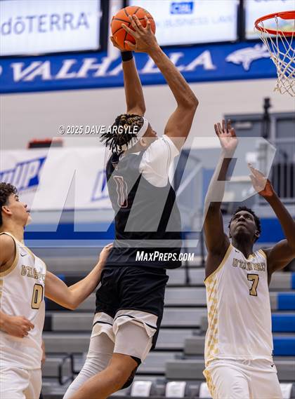 Thumbnail 3 in Veritas Academy vs Utah Prep (Five for the Fight) photogallery.