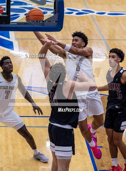 Thumbnail 3 in Veritas Academy vs Utah Prep (Five for the Fight) photogallery.