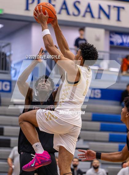 Thumbnail 3 in Veritas Academy vs Utah Prep (Five for the Fight) photogallery.