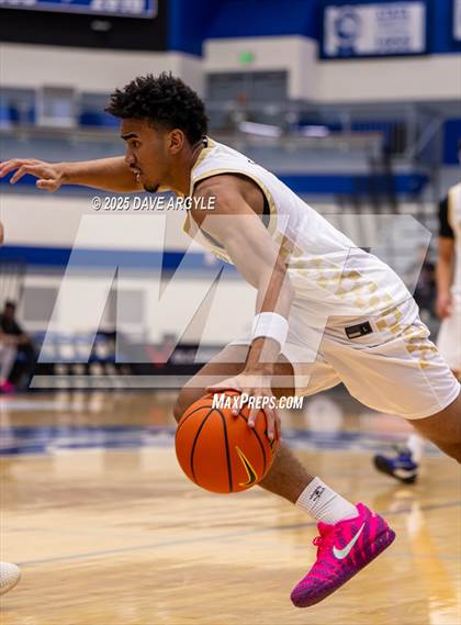 Thumbnail 2 in Veritas Academy vs Utah Prep (Five for the Fight) photogallery.