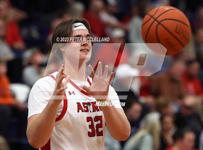 Thumbnail 1 in Pinkerton vs Nashua North (NHIAA Division I Semifinal) photogallery.