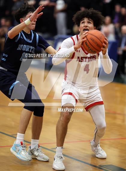 Thumbnail 3 in Pinkerton vs Nashua North (NHIAA Division I Semifinal) photogallery.