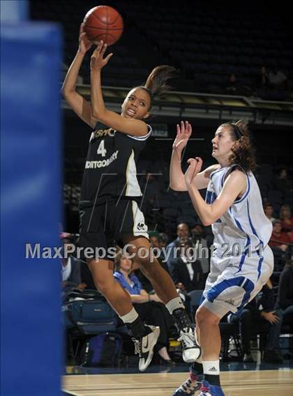 Thumbnail 3 in Windward vs. Bishop Montgomery (CIF SS 4AA Final) photogallery.