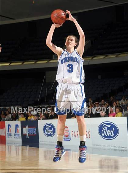 Thumbnail 3 in Windward vs. Bishop Montgomery (CIF SS 4AA Final) photogallery.