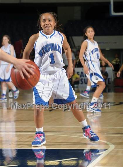 Thumbnail 3 in Windward vs. Bishop Montgomery (CIF SS 4AA Final) photogallery.