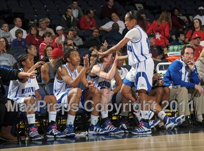Thumbnail 1 in Windward vs. Bishop Montgomery (CIF SS 4AA Final) photogallery.