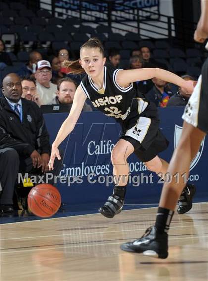Thumbnail 1 in Windward vs. Bishop Montgomery (CIF SS 4AA Final) photogallery.