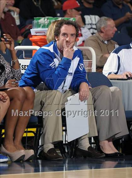 Thumbnail 2 in Windward vs. Bishop Montgomery (CIF SS 4AA Final) photogallery.