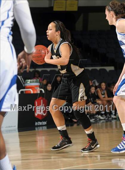 Thumbnail 3 in Windward vs. Bishop Montgomery (CIF SS 4AA Final) photogallery.