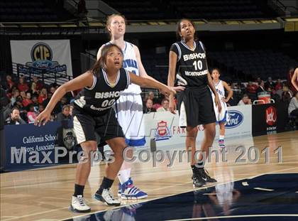 Thumbnail 2 in Windward vs. Bishop Montgomery (CIF SS 4AA Final) photogallery.