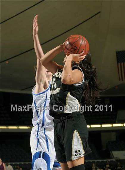 Thumbnail 2 in Windward vs. Bishop Montgomery (CIF SS 4AA Final) photogallery.