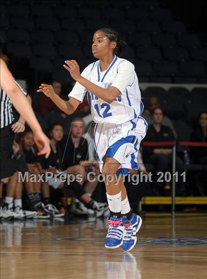 Thumbnail 2 in Windward vs. Bishop Montgomery (CIF SS 4AA Final) photogallery.
