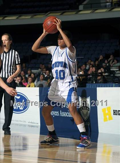 Thumbnail 3 in Windward vs. Bishop Montgomery (CIF SS 4AA Final) photogallery.