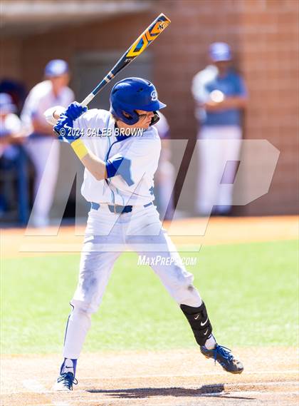 Thumbnail 1 in Dixie vs. Snow Canyon (UHSAA 4A Final) photogallery.