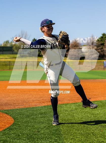 Thumbnail 3 in Dixie vs. Snow Canyon (UHSAA 4A Final) photogallery.