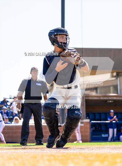 Thumbnail 3 in Dixie vs. Snow Canyon (UHSAA 4A Final) photogallery.