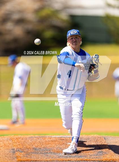 Thumbnail 1 in Dixie vs. Snow Canyon (UHSAA 4A Final) photogallery.