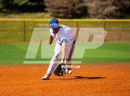 Thumbnail 3 in Dixie vs. Snow Canyon (UHSAA 4A Final) photogallery.