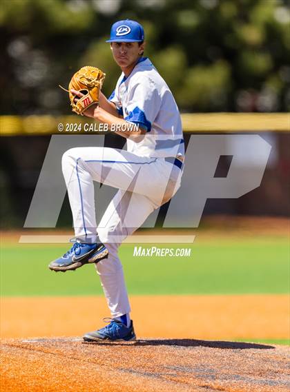 Thumbnail 1 in Dixie vs. Snow Canyon (UHSAA 4A Final) photogallery.