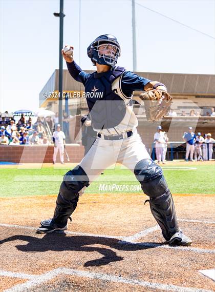 Thumbnail 1 in Dixie vs. Snow Canyon (UHSAA 4A Final) photogallery.