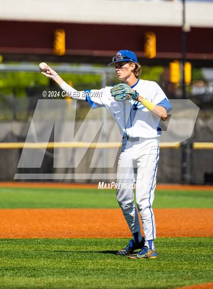 Thumbnail 1 in Dixie vs. Snow Canyon (UHSAA 4A Final) photogallery.